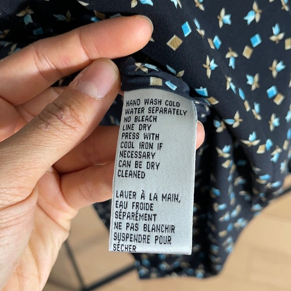 Evan Picone Vintage Floral Button Down Silk Shirt - Picture 5 of 5